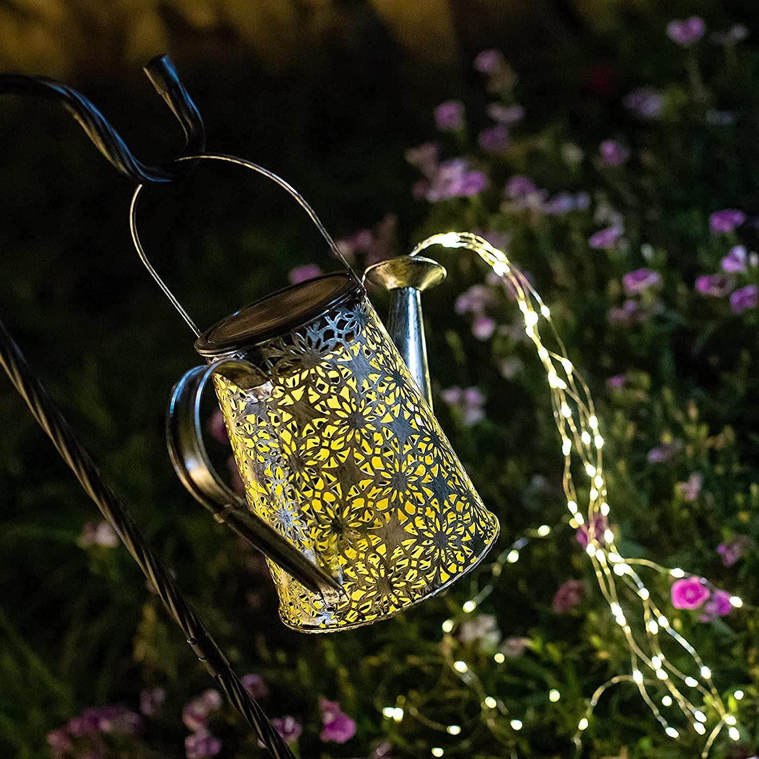 Solar Watering Can Lights, Large Retro Metal Hanging Solar Lights Outdoor Waterproof, Gifts for Women Mom Grandma Birthday, outside Yard Garden Porch Lawn Patio Decoration, Warm White